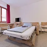 Postbraeu Hotel *