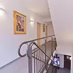 Postbraeu Hotel *
